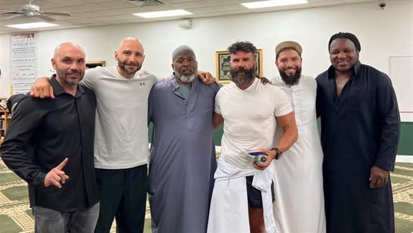  دان بلزيريان