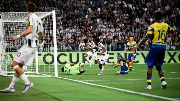 يوفنتوس يفتتح مشواره