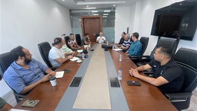 وضع ترتيبات معسكر المنتخب المشارك في كأس العرب ومواجهة تونس وديًا