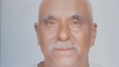 عم شحات.. حكاية رجل يدفن الموتى مجانا في الأقصر والأهالي يكافئونه برحلة عمرة 