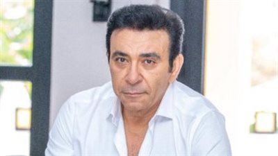 مات من الحزن بعد الحكم عليه بالسجن 10 سنوات.. تفاصيل وفاة المذيع عاطف كامل بأزمة قلبية