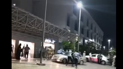 فيديو متداول لمشاجرة بين أحد الأهالي وموظفي الأمن داخل مجمع الإسماعيلية الطبي