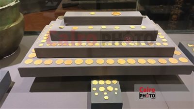 عرض عملات أثرية نادرة بمتحف الإسكندرية القومي | صور