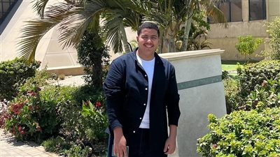 مصرع طالب في كلية الطب إثر انقلاب سيارة ملاكي بطريق بني سويف - الفيوم 