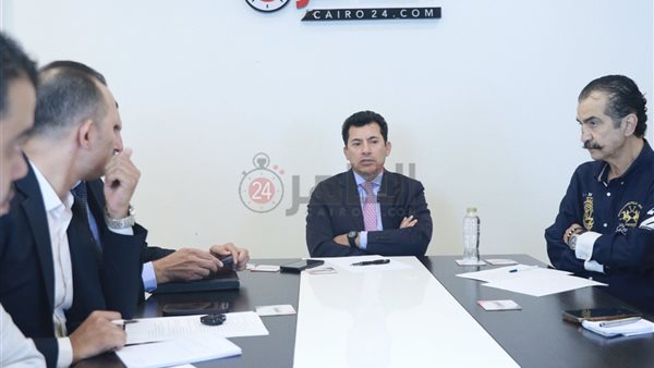 الدكتور أشرف صبحي