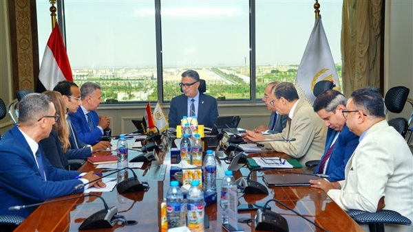 وزير التموين والتجارة