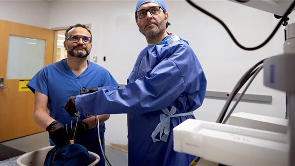  الدكتور محمد أحمد