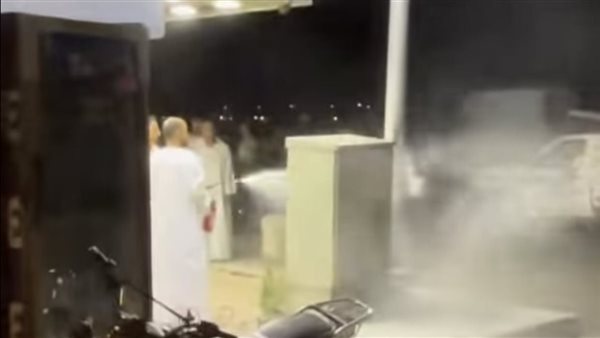 حريق عمود إنارة بالأقصر