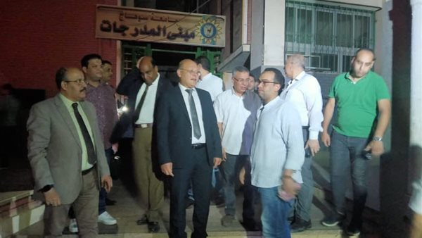 حريق أعلى سطح مبني