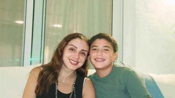 الفنانة أنغام