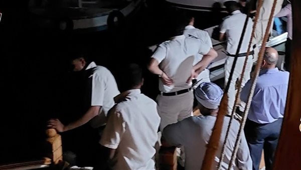 استمرار عمليات الإنقاذ