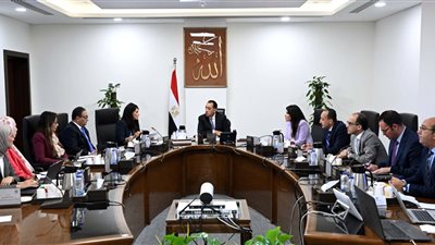 رئيس الوزراء يتابع استعدادات إطلاق السردية الوطنية للتنمية الاقتصادية 