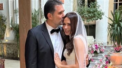 المخرج عثمان أبو لبن يحتفل بزواجه في حضور الأهل والأصدقاء المقربين