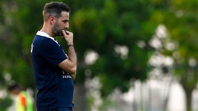 بعد التوقف الدولي.. فيريرا يعد بمنح فرصة لمستبعدي الزمالك في المباريات المقبلة