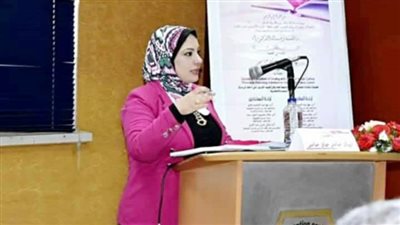 بطلة اكتشاف اللغز.. الدكتورة نهاد حامد توضح كيف توصلت إلى السبب الحقيقي في وفاة أطفال دلجا