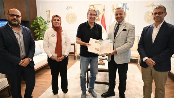 خلال اللقاء