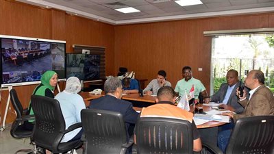 غرفة عمليات الأقصر تواصل متابعة انتخابات الإعادة للشيوخ 2025 وسط انتظام وإقبال متزايد