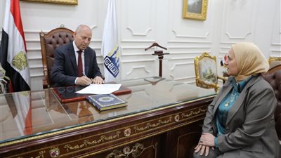 محافظ القاهرة يقرر النزول بالحد الأدنى لتنسيق القبول بمدارس التعليم الفني 