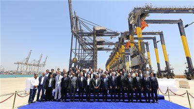 كامل الوزير: محطة حاويات هاتشيسون ستكون آلية بالكامل.. وتنفيذها بمثابة ملحمة وطنية على أرض مصر