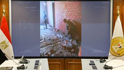 وزيرة التنمية المحلية: رصد مخالفة عقار لرخصة البناء بالوراق وإزالة الأدوار المخالفة