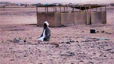 مساجد الصحراء بـ حلايب وشلاتين.. فرشها الرمال وسقفها السماء ومحرابها الأحجار