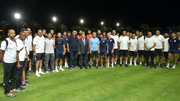 محافظ بورسعيد يزور