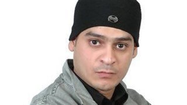 الفنان مصطفى عباس