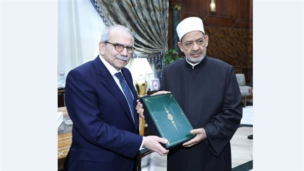 جانب من الزيارة 