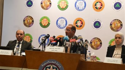 الحكومة تخطط لـ 3 أو 4 طروحات لسندات دولية في السنة المالية 2025-2026