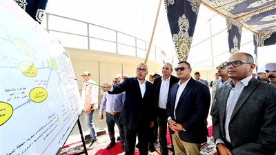 وزير الإسكان: مستمرون في تنفيذ المشروعات التنموية لخدمة مواطني الغربية