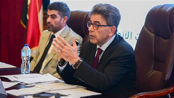 الدكتور مجدي حسن