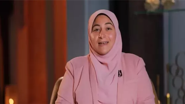  أسماء أحمد واعظة