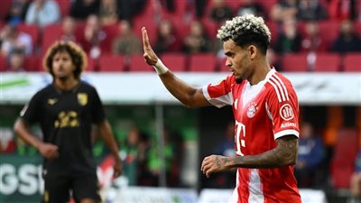 بايرن ميونخ يفوز على أوجسبورج في الدوري الألماني