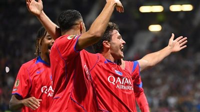 مباراة الـ9 أهداف.. باريس سان جيرمان يفوز على تولوز في الدوري الفرنسي