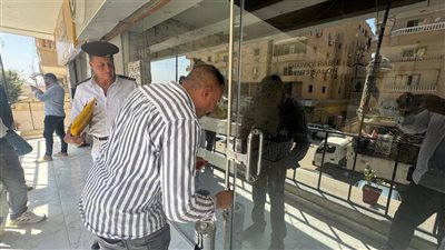 استجابة لشكاوى المواطنين.. محافظة الجيزة: غلق وتشميع 3 محلات بحدائق الأهرام ورفع 600 حالة إشغال 