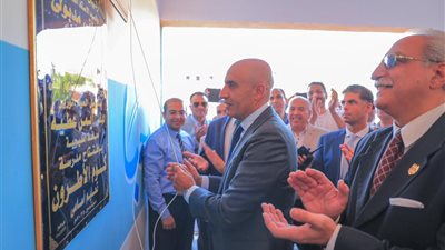 بمناسبة عيدها القومي.. وزير التعليم يفتتح 5 مدارس بالقليوبية