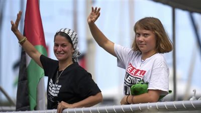 بالتزامن مع تهديدات إسرائيل.. أسطول الصمود يعود إلى برشلونة بسبب عاصفة جوية 