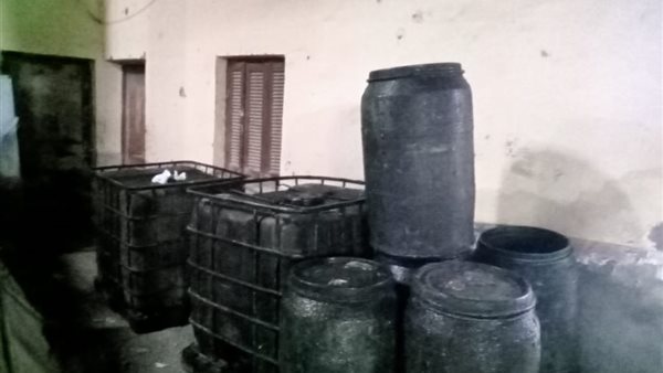 ضبط زيت طعام فاسد