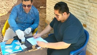 محافظ الدقهلية يتابع حملة للكشف عن تعاطي المخدرات والمخالفات المرورية بالمنصورة