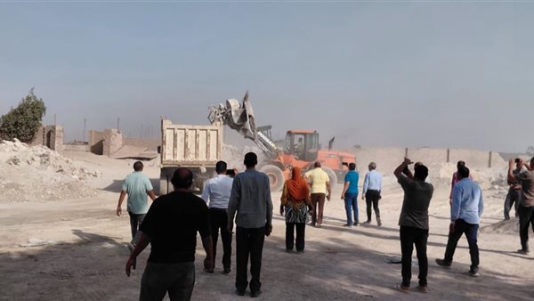 ضبط 3 منشآت غير مرخصة