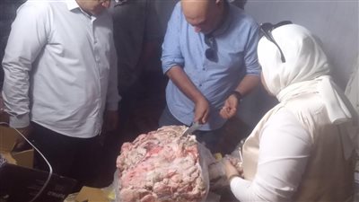 ضبط 2 طن دواجن وكبدة غير صالحة ودهون مجهولة المصدر في حملة تفتيشية بالمنوفية