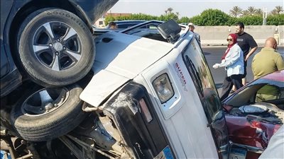 العربيات بقت كوم حديد.. مصرع شخص في حادث تصادم أعلى طريق الإسكندرية الصحراوي