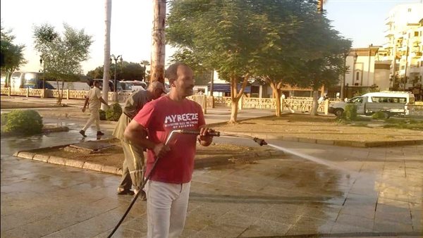 حملة نظافة مكثفة