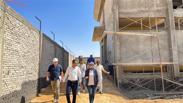 وزير الإسكان