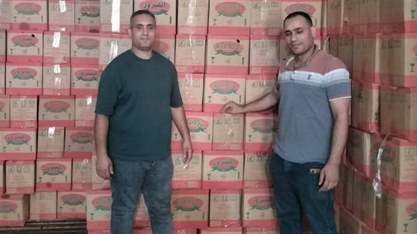 ضبط مصنع حلوى بدون