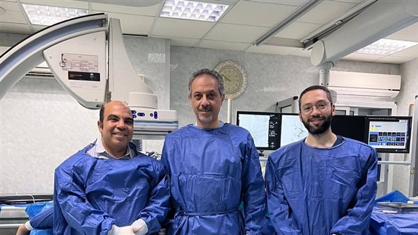 الفريق الطبي 