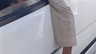 أجهزة الأمن تفحص فيديو متداول لسائق أصيب بإغماء في الطريق من الفيوم إلى القاهرة 