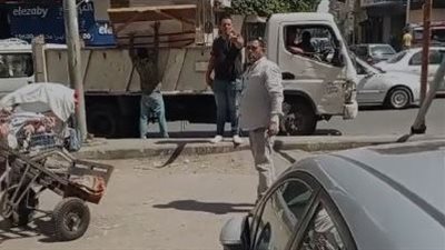 أول تعليق من حي الدقي على مزاعم بائع بمصادرة بضائعه وترك باقي المخالفين | خاص