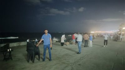 حي وسط الإسكندرية ينفذ حملة لإزالة الإشغالات والتعديات بطريق الكورنيش