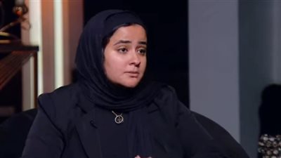 أرملة إبراهيم شيكا: محمد رمضان اداني 250 ألف جنيه اشتريت بيهم مقبرة زوجي.. وتامر حسني جابله ساعة أبل